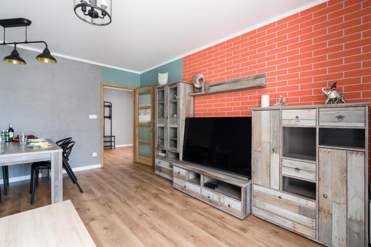 Apartment Serbska 2 Miejsca Parkingowe By Renters Posen