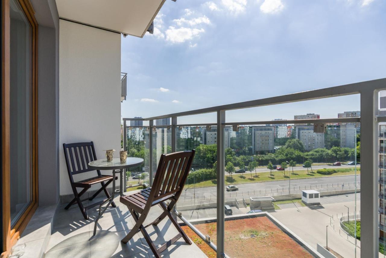 Apartment Serbska 2 Miejsca Parkingowe By Renters Posen