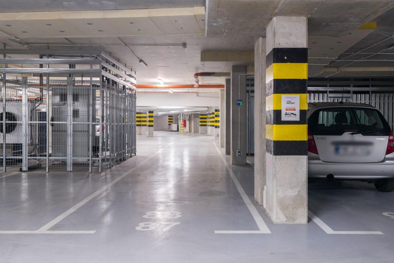 Serbska 2 Miejsca Parkingowe By Renters Apartment *
